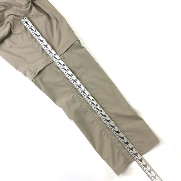 LL Bean sand zip off women’s convertible pant Medium Petite - Picture 8 of 8